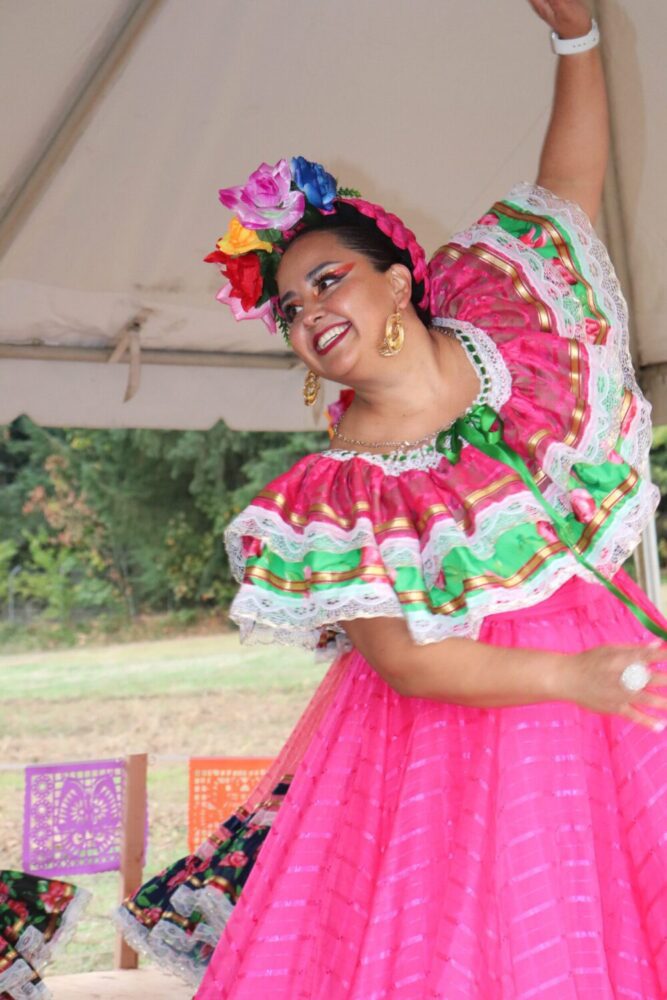 IMG_9517 Performers preforming cultural dances in to celebrate their Hispanic heritage